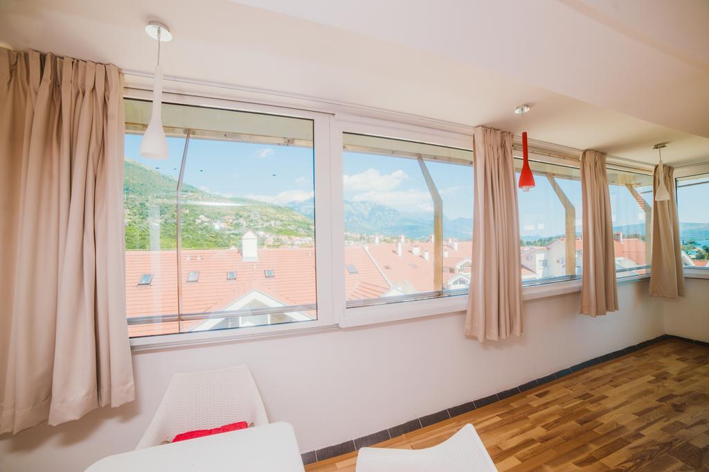 Apartment Dv Magnolia Tivat Room photo